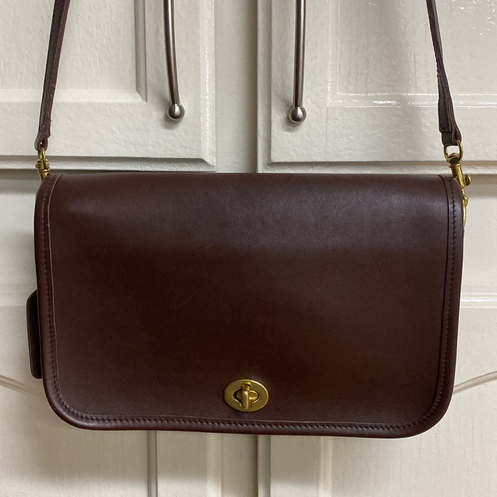 Coach Pocket Purse 9755 (Vintage) Mahogany